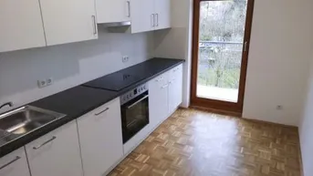 Expose Ruhiger 2 ZIMMER-NEUBAU + Süd-Balkon + extra Küche möbliert + Bad mit Dusche + extra WC + Lift + TG!