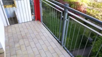 Expose Ruhiger 2 ZIMMER-NEUBAU + sonniger Süd-Balkon + extra Küche möbliert + Lift + TG + nähe TU-Inffeld!