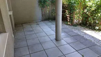 Expose 2er-WG: 3 ZIMMER-NEUBAU + ruhige Terrasse 19m² + extra Küche neu möbliert + Bad mit Wanne + extra WC