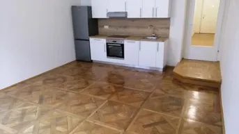 Expose 2 ZIMMER-Altbau, neuwertige Einbauküche, Bad mit Dusche und WC, nähe KF-Universität bzw. LKH-Graz!