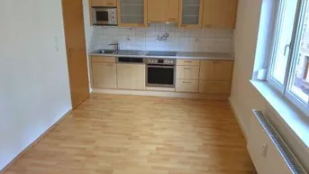 Expose 2 ZIMMER-NEUBAU + neuwertige Einbauküche + Bad mit Dusche + extra WC + Lift + nähe Hauptbahnhof!