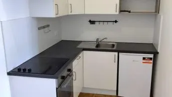 Expose Heller 2 ZIMMER-Altbau, möblierte Einbauküche, VR, Bad mit Dusche und WC, direkt am Jakominiplatz!