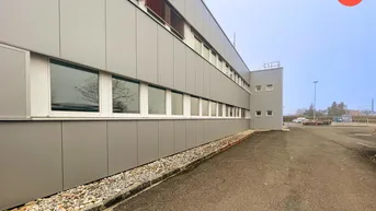 Expose Großzügige Büro - und Lagerflächen in Traun zwischen 200 m² bis 900 m²