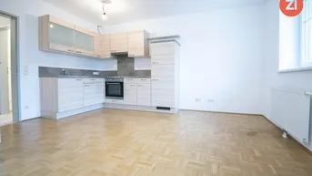 Expose Schöne 2- Zimmer Wohnung in ehemaligem Bauernhof mit eigenem Gartenabteil