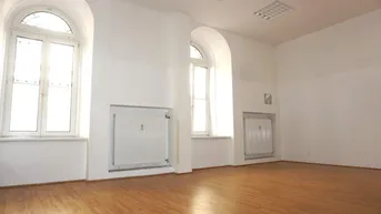Expose Charmantes Altbaubüro/Praxis im Herzen von Linz!