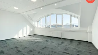 Expose Linz Innenstadt: Top sanierte Büro / Praxisfläche mit ca. 70 m² großen Veranstaltungsraum