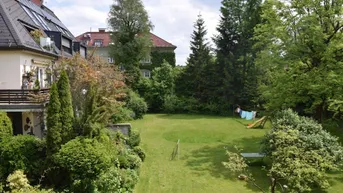 Expose NÄHE FESTSPIELHAUS: Repräsentative 6,5-Zi-Etagen-Wohnung (ca.162qm NFL) mit Terrasse in parkähnlichem Garten (renovierungsbedürftig)