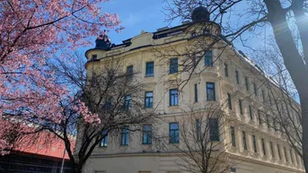 Expose ZINSHAUS OTTAKRING: Guter, ordentlicher Zustand. Ca. 3000m² NFL., voll vermietet, interessanter Jahresmietertrag ca. € 224.800.-