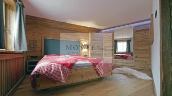 Expose Alpin gestalteter Freizeitwohnsitz in fussläufiger und ruhiger Lage Kirchbergs