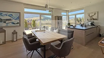 Expose Außergewöhnliches Penthouse nahe des Golfplatzes