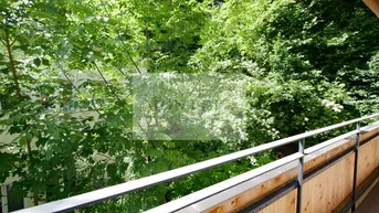 Expose Zentral- ruhig- gepflegt- sonniger BergblickWohnen mit fantastischem Platzangebot- teilmöbliert Max. 1 Jahr zu vermieten