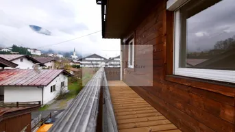 Expose Großzügig geschnittene Wohnung mit herrlichem Bergblick in zentrumsnaher Lage und zwei Balkonen