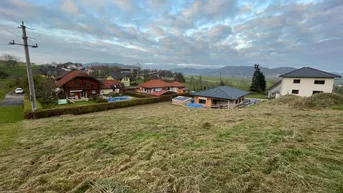 Expose Baugrundstück in ruhiger Siedlungslage mit Blick ins Grüne - voll aufgeschlossen in Bruckmühl / Obermühlau