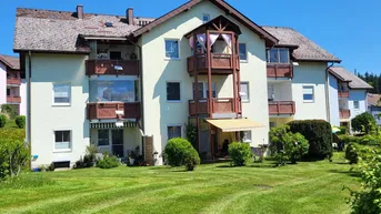 Expose RESERVIERT! Koffer packen und einziehen! Gepflegte 3-Zimmer Wohnung mit Sonnenloggia und Grünblick in Lenzing / Attersee Nähe
