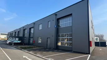 Expose SOFORTBEZUG! Betriebs-/Produktions- oder Lagerhalle mit ca. 329 m² Fläche in Buchkirchen bei Wels zu verkaufen (Top 17)