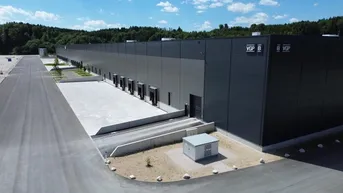 Expose Industrie- und Gewerbehallen mit Flächen von ca. 2.350 - 4.700 m² im VGP Park Ehrenfeld zu vermieten -direkt an A1 Westautobahn -Schnellbezug möglich!