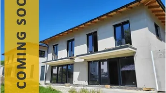 Expose COMING SOON! Attraktive Rohbau – Doppelhaushälften mit Garage und sonnigem Garten zum Selbstausbau in ruhiger Siedlungslage in Bruckmühl (H1, H2)