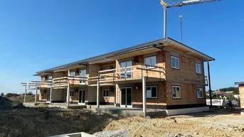 Expose Sonnige 3-Zimmer Wohnung mit großzügigem Balkon zum kleinen Preis (Top 08)