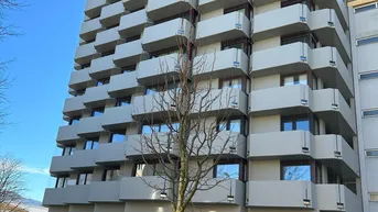 Expose ** Sanierte 2-Zimmer Wohnung mit Blk. in Salzburg-Lehen **