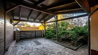Expose Nah am Wasser gebaut – Ferienhaus am Neufelder See - Pachtgrund!