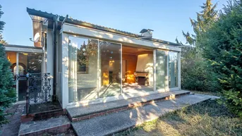 Expose Nah am Wasser gebaut – Ferienhaus am Neufelder See - Pachtgrund!
