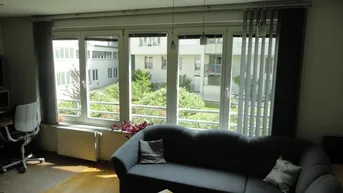 Expose Ideal für Expats: provisionsfreie Wohnung, voll möbliert, Ruhige Lage, mit Ubahn Anbindung! 