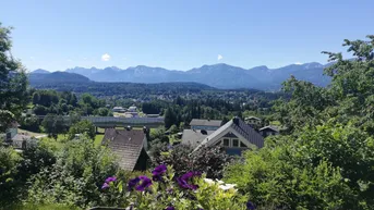 Expose Bauträgergrundstück mit genehmigten Projekt mit wunderschöner Aussicht!
