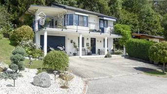 Expose Idylle pur! Charmantes Einfamilienhaus (teilmöbliert) mit Bergblick, Garten &amp; Pool