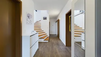 Expose Traumhaftes Einfamilienhaus!