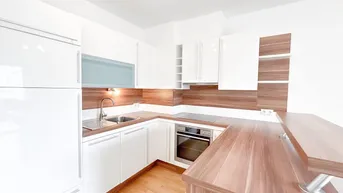 Expose Wunderschöne 4 Zimmerwohnung im Zentrum von Krumpendorf !