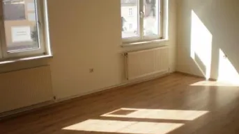 Expose Sehr schöne helle Eigentumswohnung