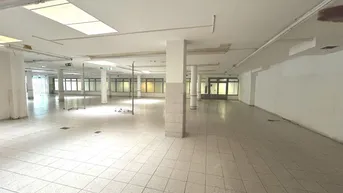 Expose 850m2, top barrierefreie, ebenerdige Gewerbefläche in Linz zu vermieten (Auch Büros im OG verfügbar)