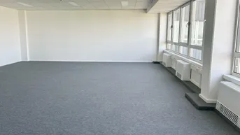 Expose Neu ausgebaute flexible Büro/Lagerflächen von 250-3.000m2 inkl. Stellplätzen zu vermieten