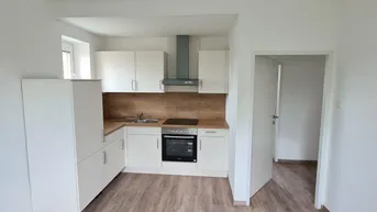 Expose helle renovierte freundliche 2 Zimmer