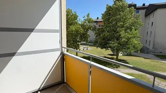 Expose helle freundliche 3 Zimmer Wohnung mit Balkon