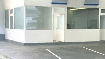 Expose Smarte Verkaufs- oder Lagerfläche | Parkplatz verfügbar