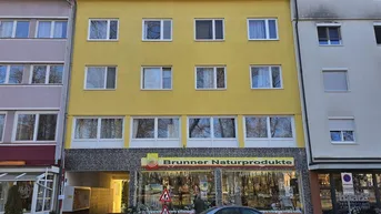Expose Garage für Gewerbe oder Bastler - Zentrum Spittal