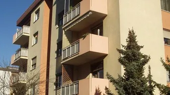 Expose Schöne 2 Zimmer Wohnung mit Balkon in der Zweierbosniakengasse 13