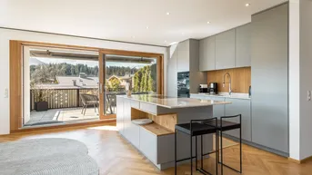Expose Miete: Exklusives Wohnen in modernem Ambiente – Teilmöblierte 3-Zimmer-Wohnung mit Sonnenbalkon
