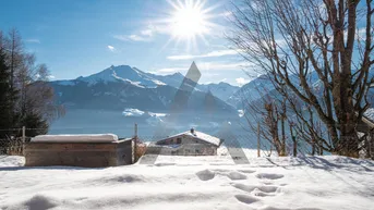 Expose Doppelhaushälfte in sonniger Ruhelage mit touristischer Widmung mit Ski In/Ski Out am Pass Thurn!