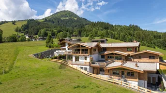 Expose Luxuriöse Chalets an der Skiwiese in bester Panoramalage