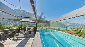 Expose Terrassenvilla mit Infinity Pool, zwei zusätzlichen Wohneinheiten und Panoramablick über dem Achensee