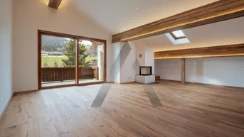 Expose Kernsanierte, sonnige Dachgeschosswohnung an der Skipiste - Kirchberg in Tirol