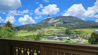 Expose Neubau: Tiroler Chalets mit Blick in die Bergwelt