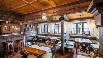 Expose Zwischen Tradition und Moderne: Stilvolles Boutiquehotel an der Zugspitze