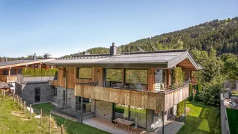 Expose Traumhaftes Design-Chalet in ruhiger Lage