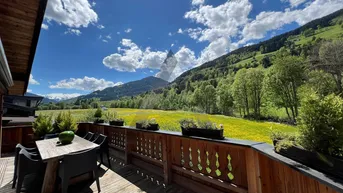 Expose Miete: Helle Dachgeschosswohnung mit 180° Panoramablick - Jochberg