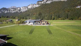 Expose Bungalow mit Entwicklungspotenzial in idyllischer Naturlage mit Bergblick
