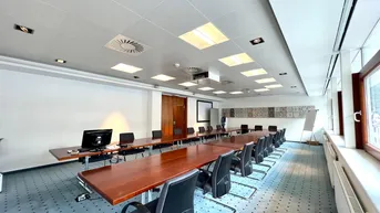 Expose Starten Sie durch im Zentrum von Landeck – moderne Großraumbürofläche zum Mieten