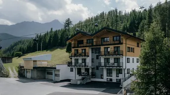 Expose Einmaliges Investment im Herzen der Alpen - A CASA Amethyst